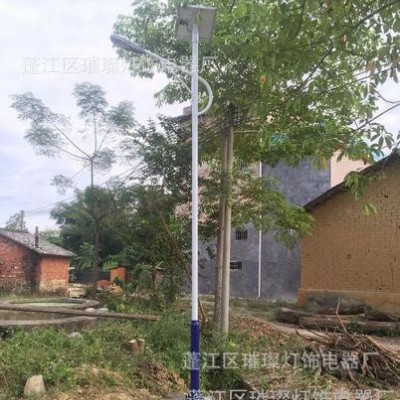 璀璨廠家供應各種規格太陽能路燈 新農村建設太陽能路燈 定制廠區別墅照明太陽能LED道路燈
