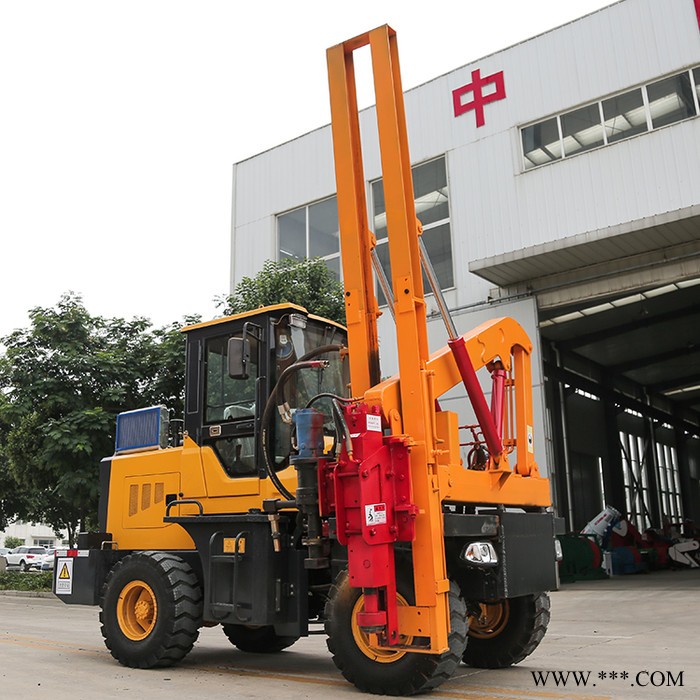 億煤 液壓光伏打樁機(jī)  液壓光伏打樁機(jī)功能特點(diǎn)   打樁機(jī)價(jià)格