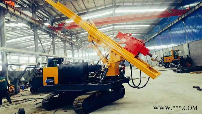 海東光伏安裝履帶全液壓打樁機(jī)太陽(yáng)能安裝打樁機(jī) 海東打樁機(jī)**