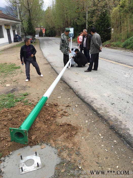 渭南華陰縣新農(nóng)村太陽能路燈廠家  華陰縣太陽能路燈價格  華陰縣庭院燈廠家
