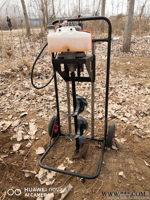 湖南手持式挖坑機 苗圃園林打眼機廠家 普航光伏螺旋地樁打樁機圖片
