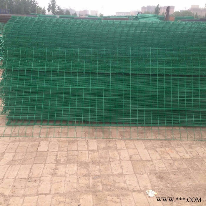 供應(yīng)電站圍欄網(wǎng)    光伏發(fā)電站圍欄網(wǎng)   高速公路護(hù)欄網(wǎng)   光伏發(fā)電隔離柵   護(hù)欄網(wǎng)     圈山護(hù)欄網(wǎng)