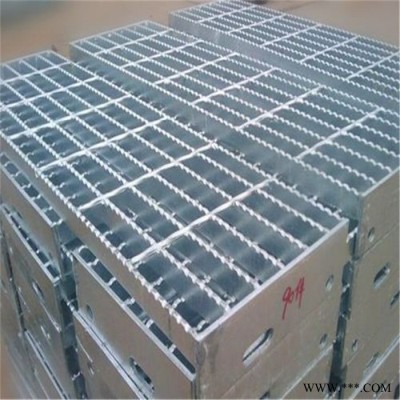 鋼格板定制鋼水池格柵 光伏走道網(wǎng)格板 鴿舍養(yǎng)殖地網(wǎng) 定制鋼格柵