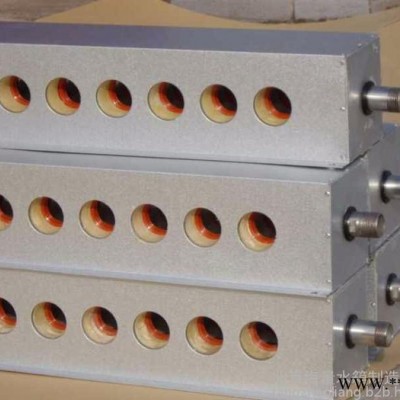 北京海量水箱制造有限公司  不銹鋼水箱  海量水箱  太陽能工程聯集器  太陽能熱水工程用真空管聯集器