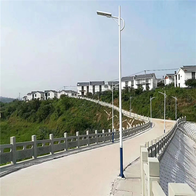 英光-太陽能路燈沈陽太陽能板