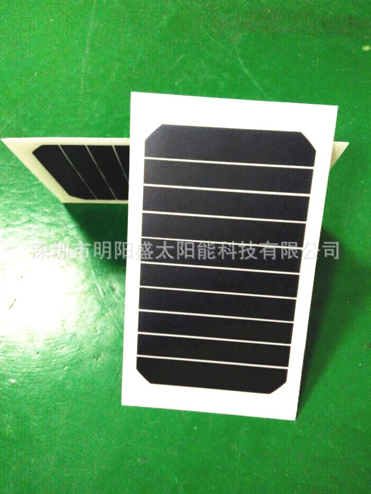 廠家生產(chǎn)供應(yīng)柔性太陽能逢包板5V5W太陽能電池SUNPOWER柔性太陽能