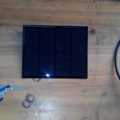 太陽能電池滴膠板光伏板廠家自產(chǎn)可按要求做玩具燈具用太陽能滴膠